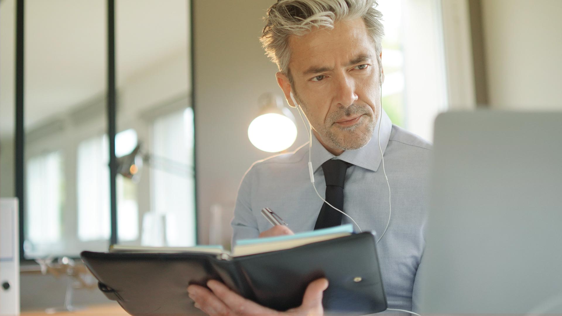 IN-ContactConsultant